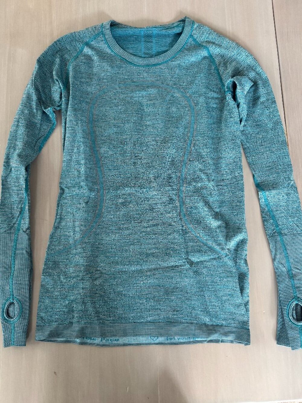 Lululemon Swiftly Tech Long-Sleeve Shirt Hip Length